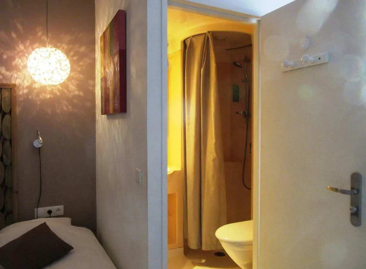 Logis Hotel Des Causses Millau Francie