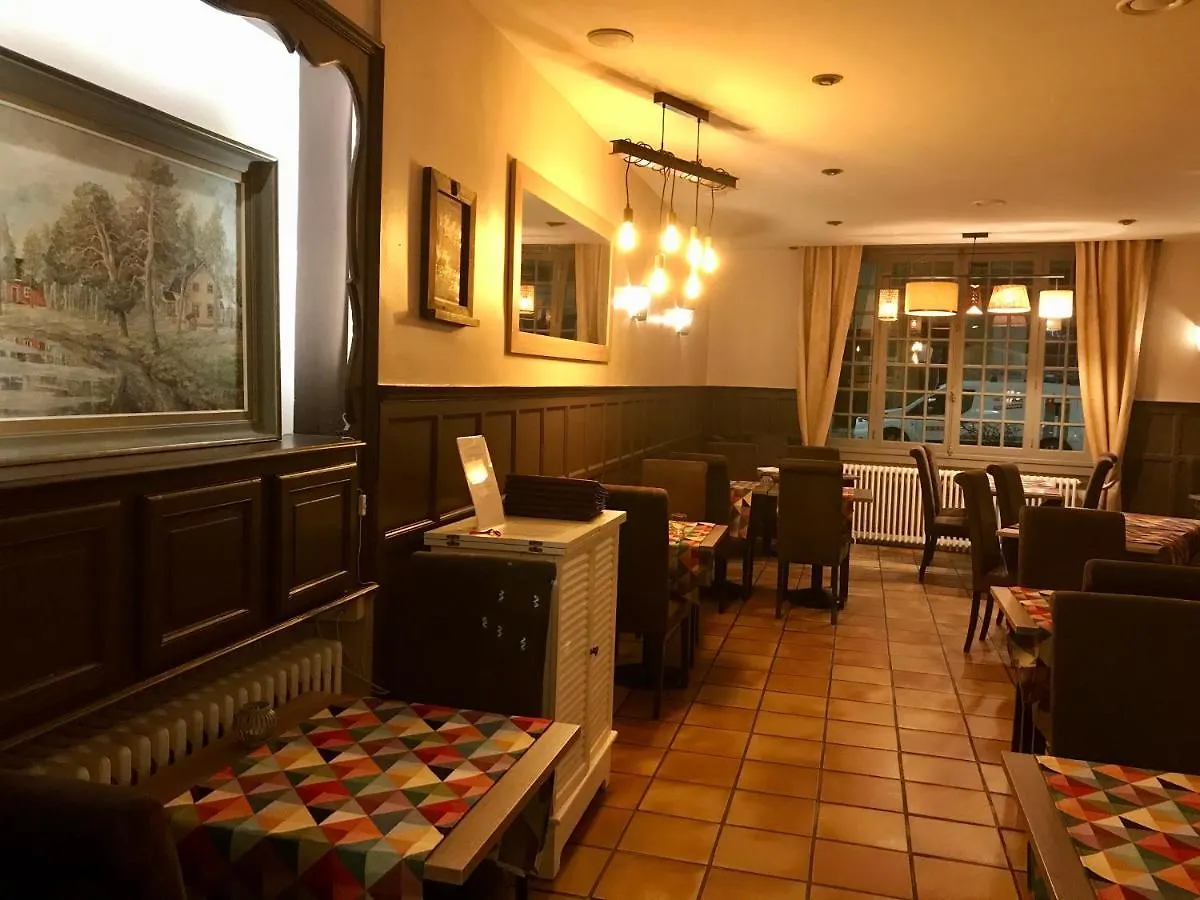 ***  Logis Hotel Des Causses Millau France