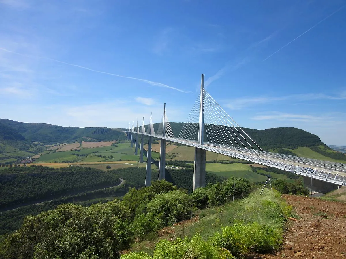 Logis Hotel Des Causses Millau 3*,